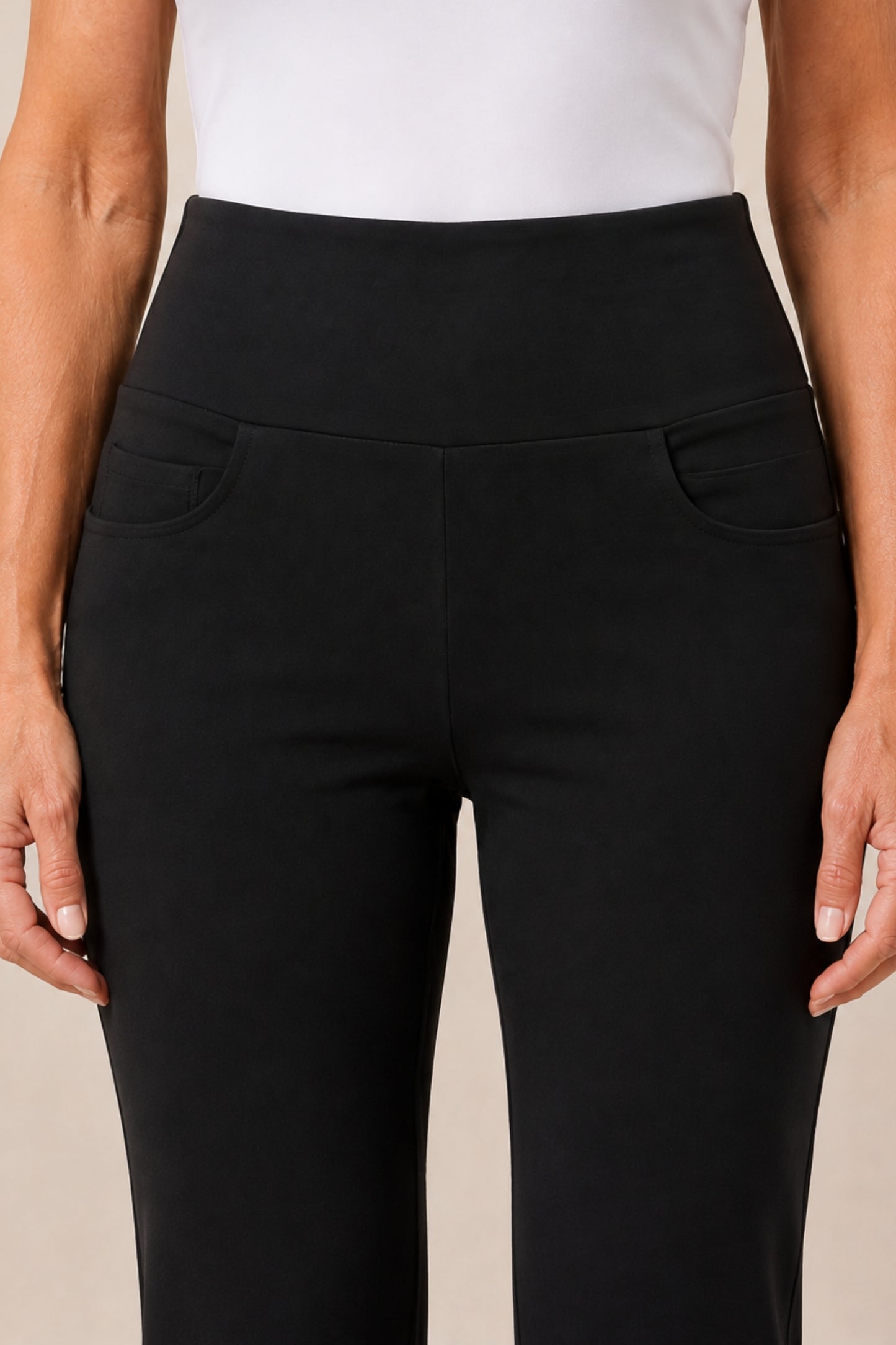 Aro Kick Pant with Pockets