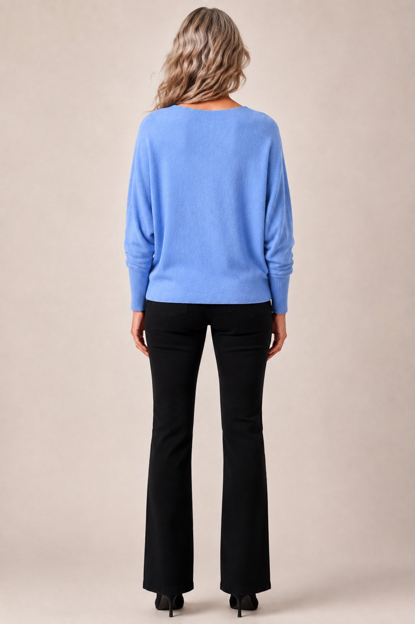 Aro Kick Pant with Pockets