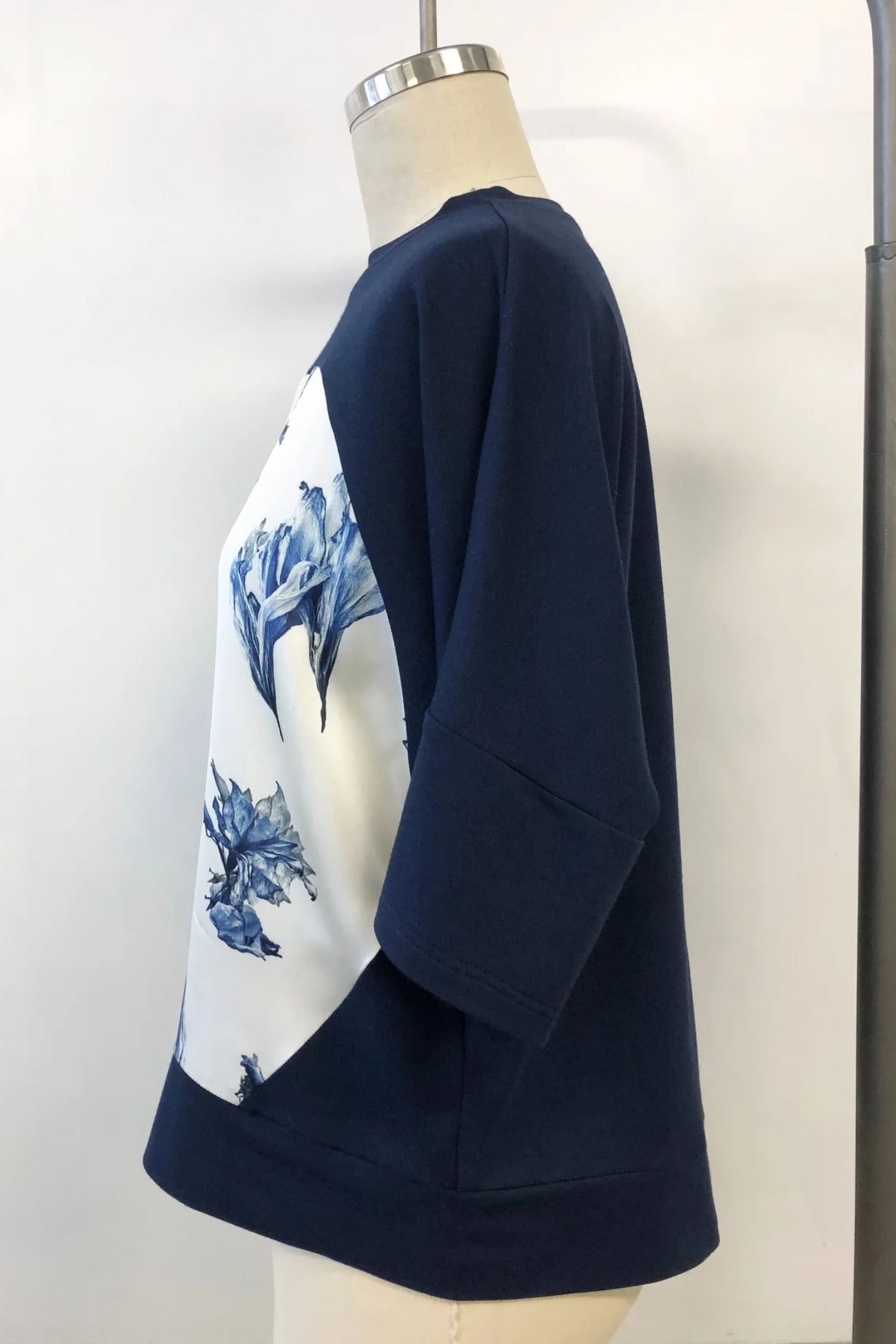 Short Sleeve Silk T-Shirt French Navy Amaryllis - Helene Clarkson Design