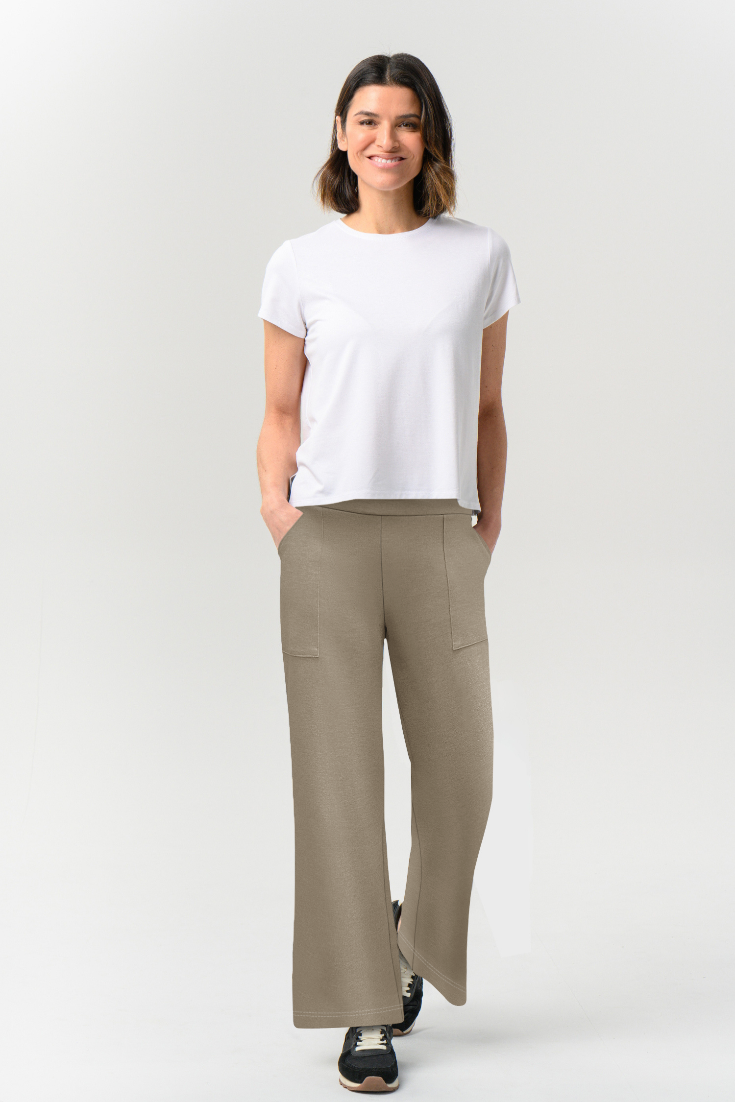 Helene Clarkson Design Andorra Ponte Pant with pockets, beige stretch pants for casual or office wear, front view showing pocket details.