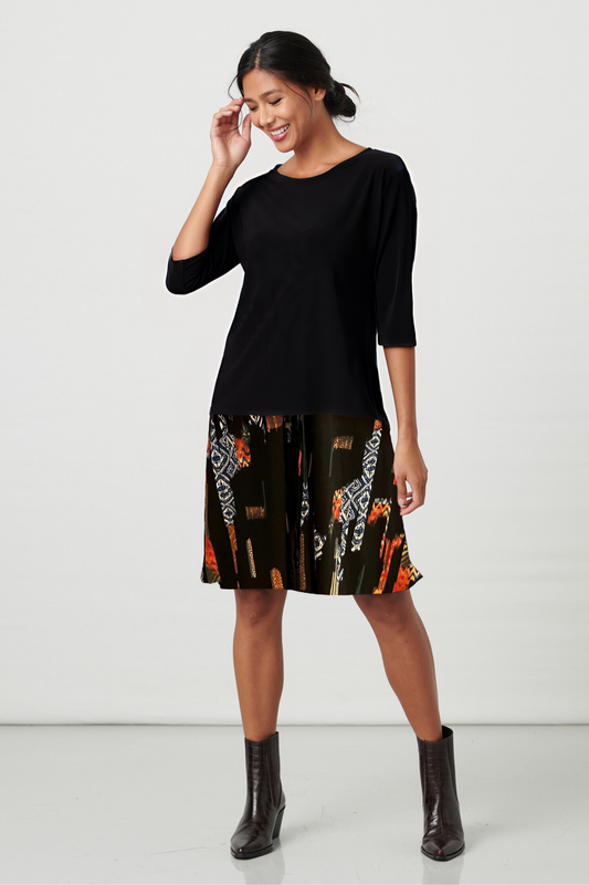 Helene Clarkson Design Halle reversible skirt in wrinkle-free jersey knit, showing both solid and patterned sides.