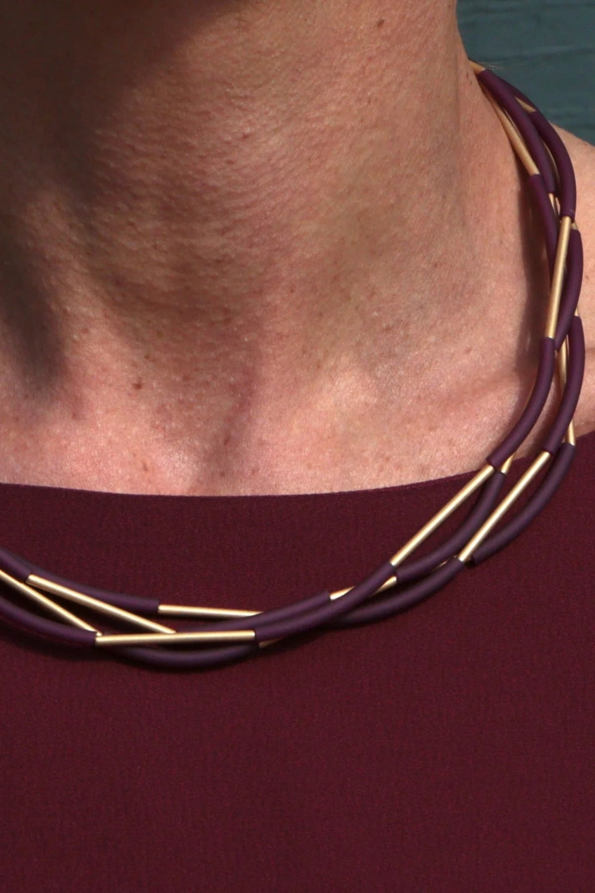 Nerò Oro Long Rubber and Gold Necklace