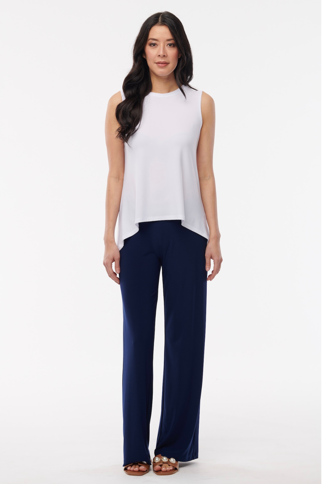Helene Clarkson Design Juniper Pant in wrinkle-free jersey knit, casual pants with a smooth, comfortable fit, perfect for spring.