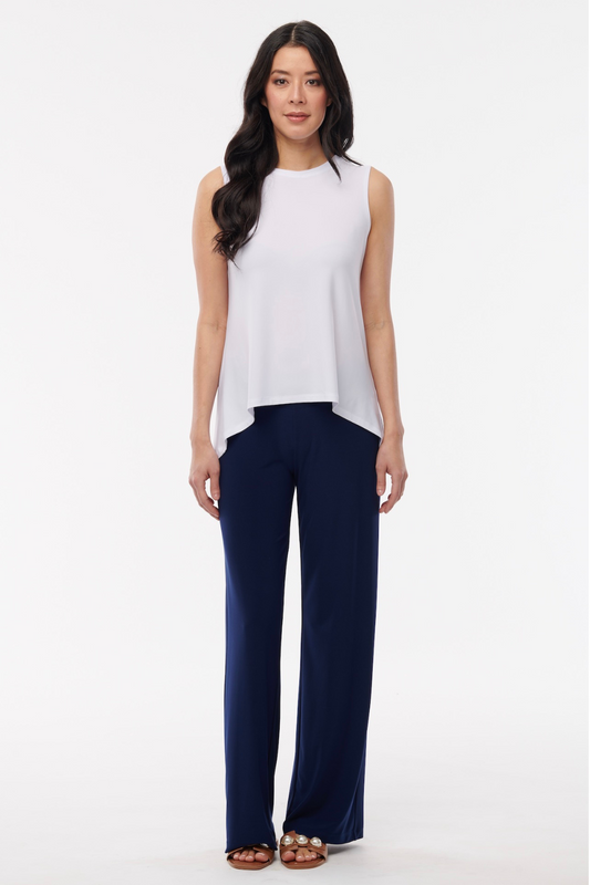 Helene Clarkson Design Juniper Pant in wrinkle-free jersey knit, casual pants with a smooth, comfortable fit, perfect for spring.
